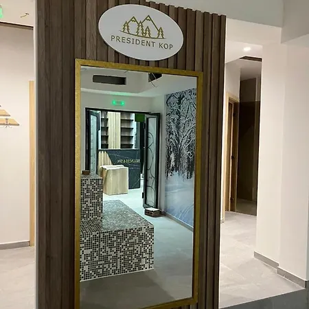 Jasmin President Kop アパート