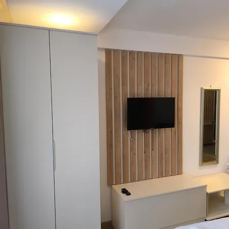 Jasmin President Kop アパート コパオニク