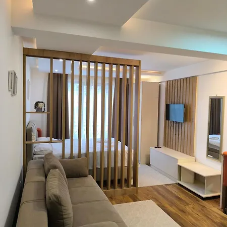 Jasmin President Kop *