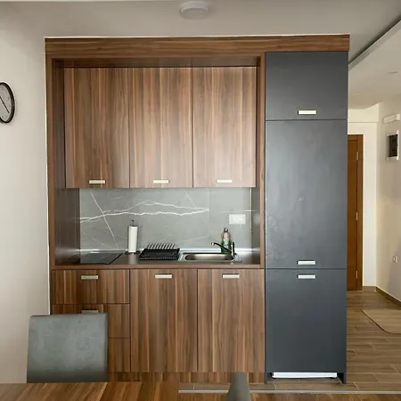 Jasmin President Kop * コパオニク